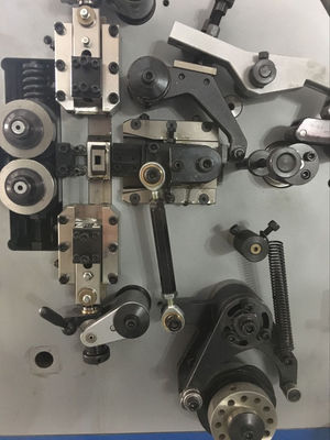 máquina que arrolla del resorte de presión del CNC de 2-3 aixs con la capacidad 0.07-0.80m m del alambre